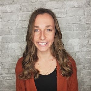 Meet your Posher, Anna